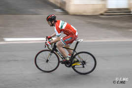 dans la course..........