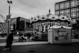 carrousel la defense