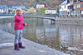 Ma petite fille et les canards
