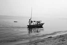 Le pêcheur, le bâton et l'hippopotame