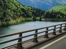 lac des neyroles vu de l A41