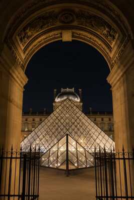 Nocturne au Louvre