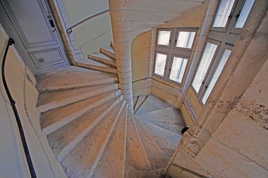 Escalier à vis maison de l'Italien