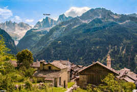 Vue depuis le village de Soglio