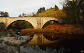 Pont et reflets