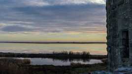 Au pieds des remparts d'Aigues Mortes