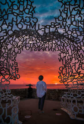 Entre les mots et la mer...