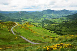 Parc naturel régional des volcans d'Auvergne