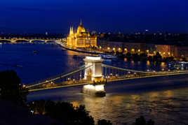 nuit à Budapest