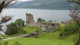 Chateau d'Urquhat sur le Loch Ness