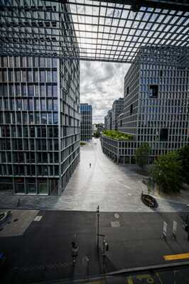 seul dans la cité
