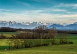 Les Alpes vues de la plaine de la Bièvre