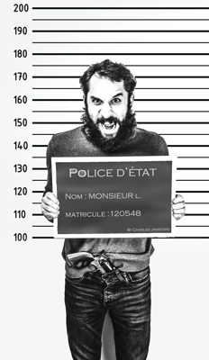 Le fou aux dents qui transpirent