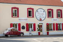 Même la voiture est assortie