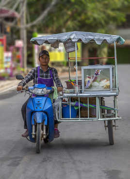 Déjeuners express en Tuk-Tuk...