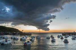 nuages sur Port en Bessin