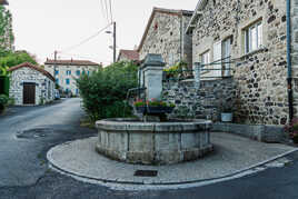 La fontaine du village