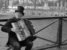 L'accordéoniste du pont des Arts