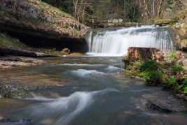 Cascade du  Hérisson : château Garnier