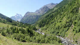 Au loin le mont Viso