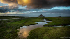 Méandres en lumière