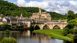 Village Estaing