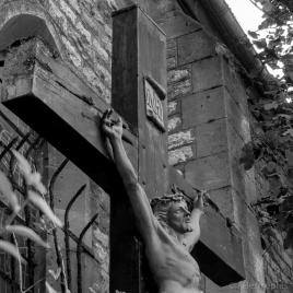 Le Fils devant la maison du Père