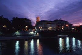 Reflets sur la seine