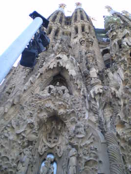 Entrée ancienne façade de GAUDI