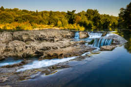 Cascade du Sautadet au lever du soleil