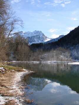 Lent dégel du lac