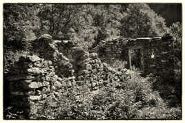 Hameau abandonné