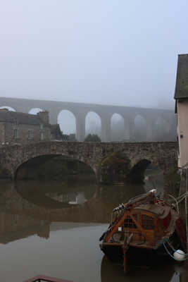 Dinan au petit matin