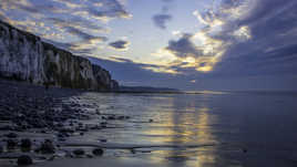 Sur le bord des falaises