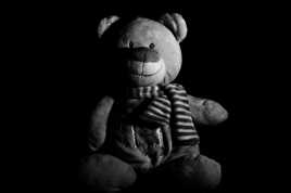 Nounours in the dark