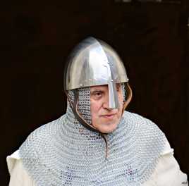 Casque et côte de maille