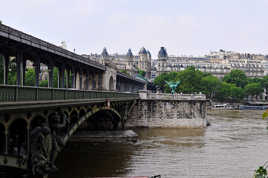 Pont de Bir-Hakeim