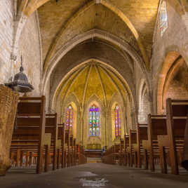 Une petite église du Périgord