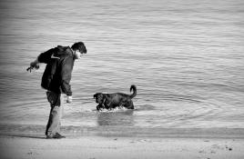 l'homme et son chien