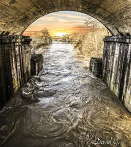 sous le pont