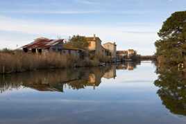 Miroir sur le canal