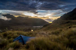Coucher de solail dans le Cajas