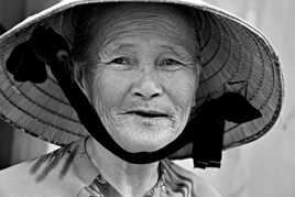 Vielle Dame au sourire