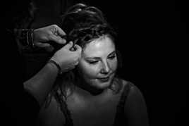 Préparatifs de la future mariée