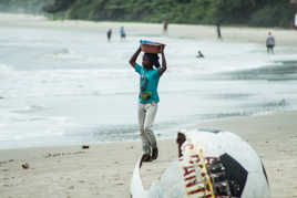 L'enfant de la plage.