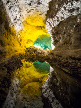 Lava tube
