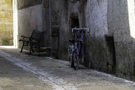 A bicyclette