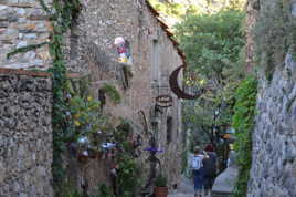 Ruelle dans le village