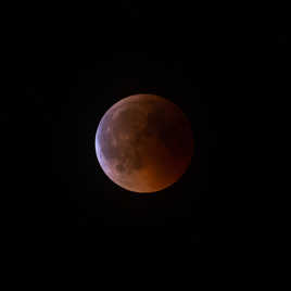 Début d'éclipse partielle