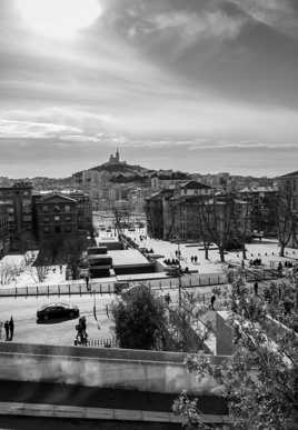 Marseille Vue de l'Hotel Dieu